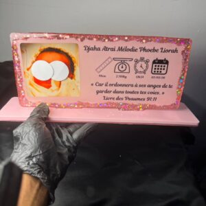 cadre rectangulaire sur socle